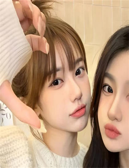 微播江湖56_欧美精品无码一二三区网站_老师好湿好紧好爽A片小说