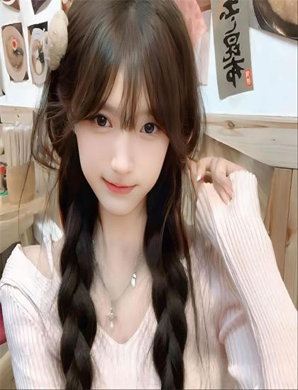 在线美女视频聊天_一个人高清视频在线观看_两个女人的战争电视剧