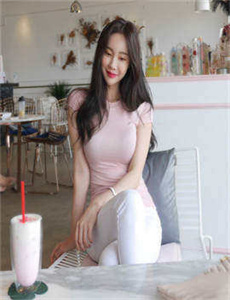女子健美训练视频-慕锦时