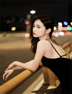 朋友妈妈:年轻的母亲